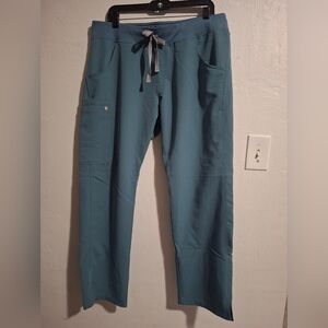 Figs Women's Technical Collection Teal Cargo Pants Size L.